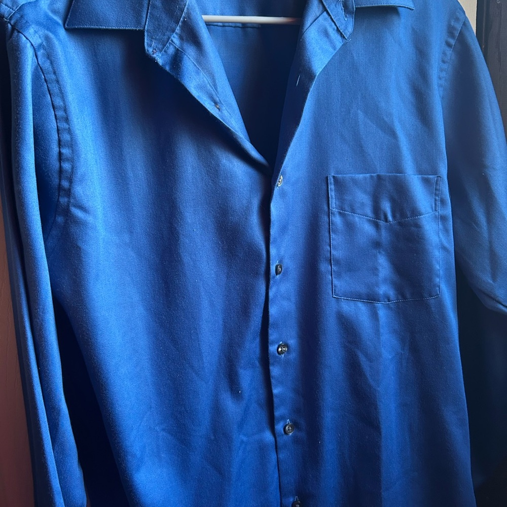 Geoffrey Beene Classic Blue Button Down Shirt